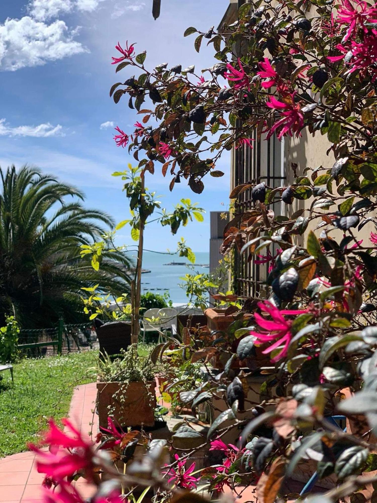 Caligo Bed & Breakfast La Spezia Bagian luar foto